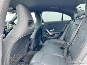 Mercedes-Benz CLA-Class CLA180 Progressive