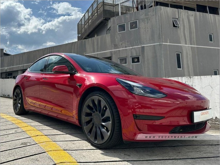 Tesla Model 3 Electric RWD
