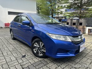 Honda Grace Hybrid 1.5A DX