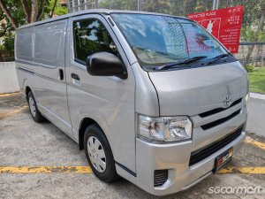 Toyota Hiace 3.0M