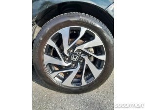 Honda Freed Hybrid 1.5A G