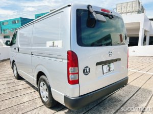 Toyota Hiace 3.0M (New 5-yr COE)