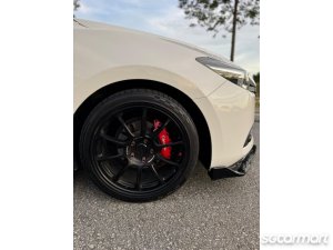 Mazda 3 HB 1.5A Deluxe