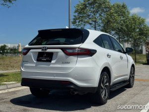 Toyota Harrier Turbo 2.0A G Panoramic Roof