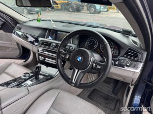 BMW 5 Series 523i (COE till 10/2030)