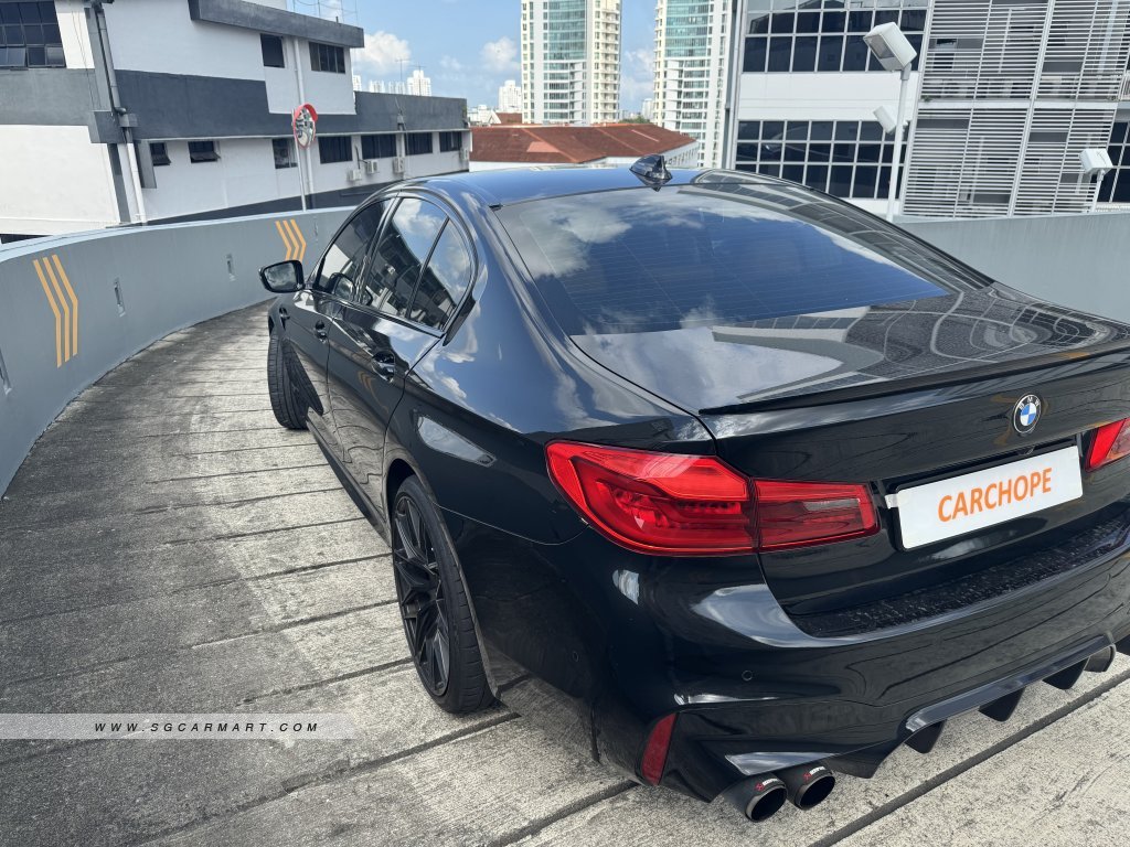 BMW 5 Series 520i Luxury