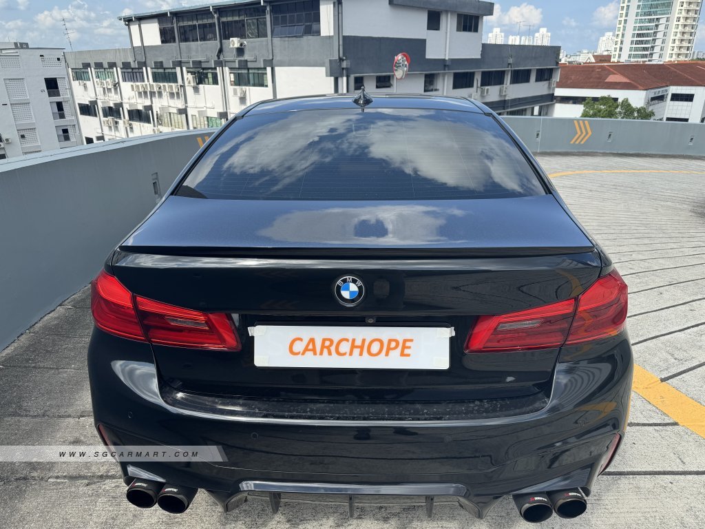 BMW 5 Series 520i Luxury