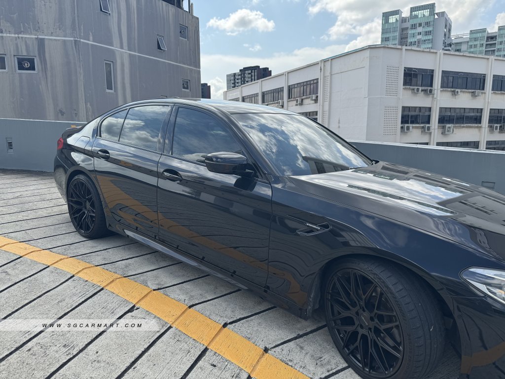 BMW 5 Series 520i Luxury