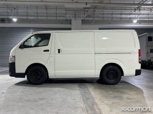 Toyota Hiace 3.0M (COE till 05/2030)