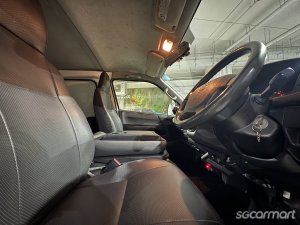 Toyota Hiace 3.0M (COE till 05/2030)