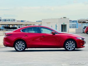 Mazda 3 Mild Hybrid 1.5A Elegance Sunroof