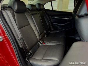 Mazda 3 Mild Hybrid 1.5A Elegance Sunroof