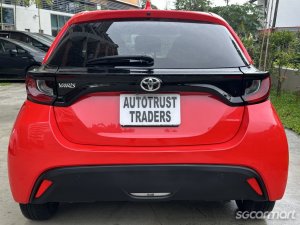 Toyota Yaris 1.0A XB