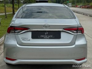 Toyota Corolla Altis 1.6A Elegance