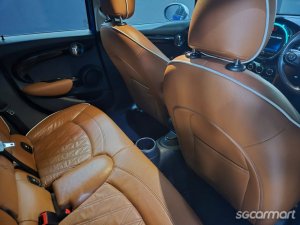MINI Cooper 1.5A 5DR
