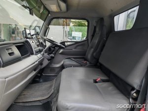 Mitsubishi Fuso Canter FEB21