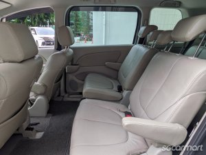 Mazda Biante 2.0A
