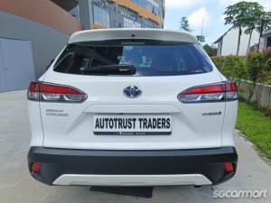 Toyota Corolla Cross Hybrid 2.0A Premium