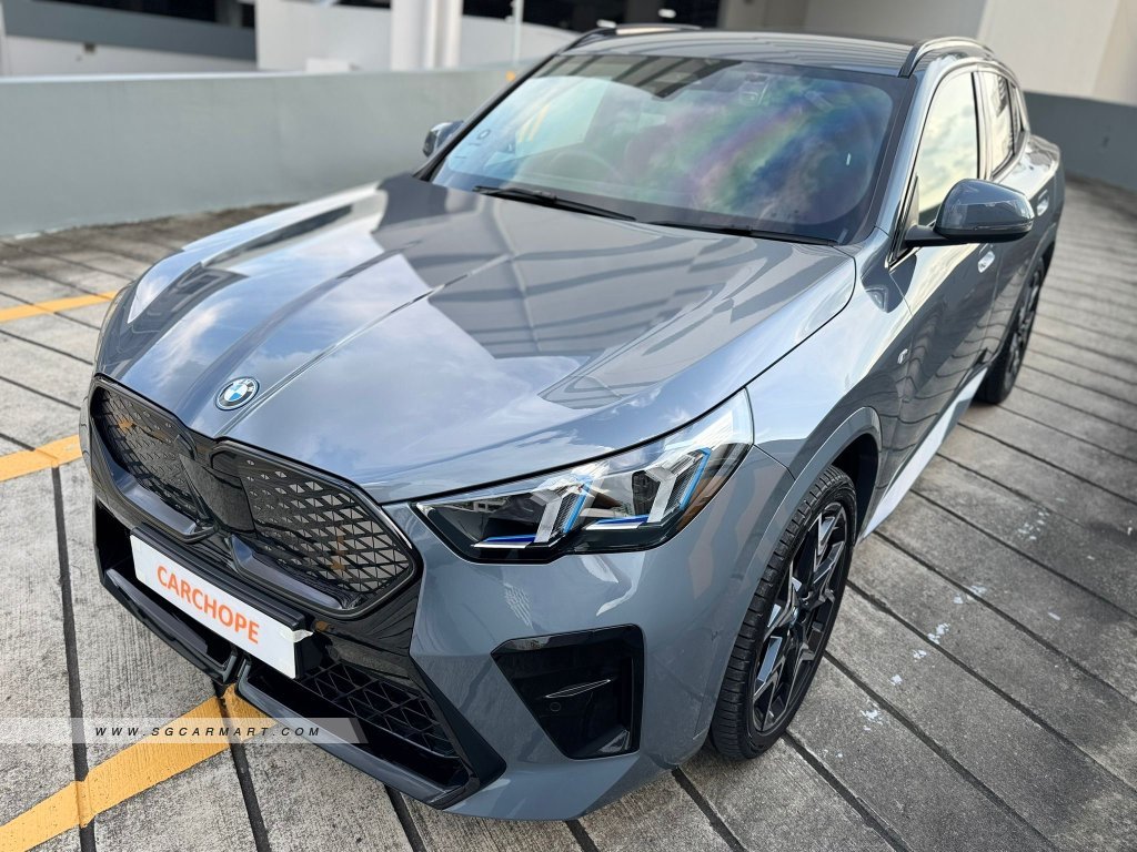 BMW iX2 Electric eDrive20 M-Sport