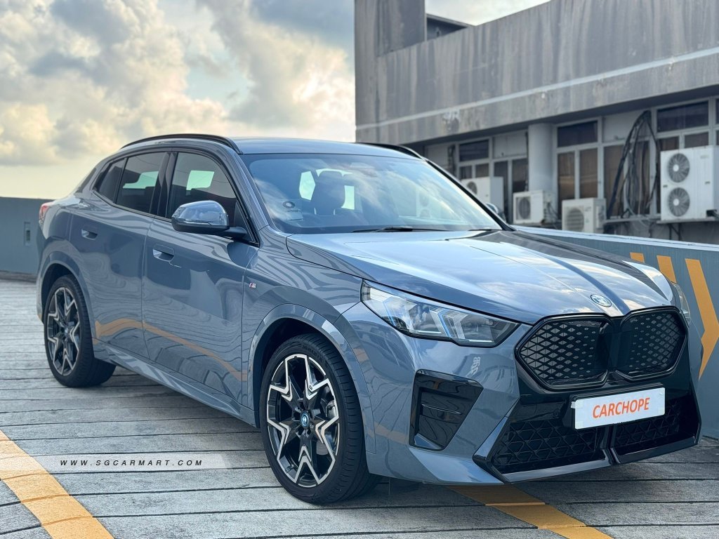 BMW iX2 Electric eDrive20 M-Sport