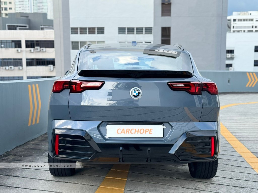 BMW iX2 Electric eDrive20 M-Sport