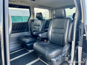 Toyota Alphard 3.0A Moonroof (COE till 06/2026)