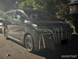 Toyota Alphard Hybrid 2.5A X