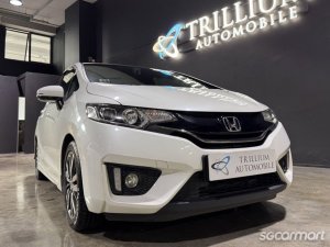 Honda Jazz 1.5A RS
