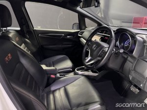 Honda Jazz 1.5A RS
