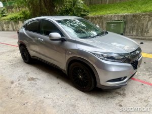 Honda Vezel Hybrid 1.5A X