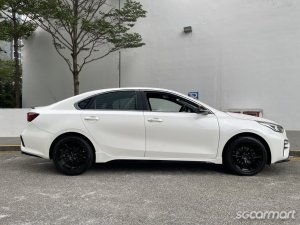 Kia Cerato 1.6A GT Line SX Sunroof
