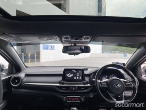 Kia Cerato 1.6A GT Line SX Sunroof