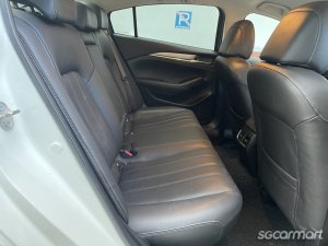 Mazda 6 2.0A