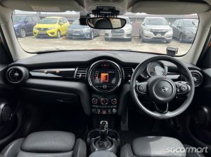 MINI Cooper 1.5A 5DR