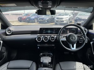 Mercedes-Benz CLA-Class CLA180 Progressive