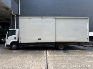 Isuzu FRR90 (COE till 12/2029)