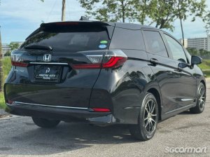 Honda Shuttle 1.5A G Honda Sensing
