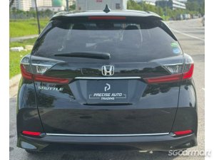 Honda Shuttle 1.5A G Honda Sensing