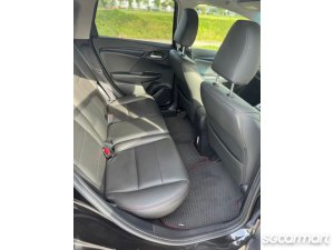 Honda Shuttle 1.5A G Honda Sensing