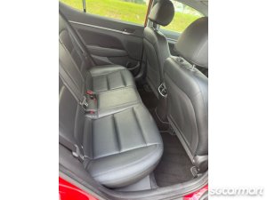 Hyundai Elantra 1.6A GLS S