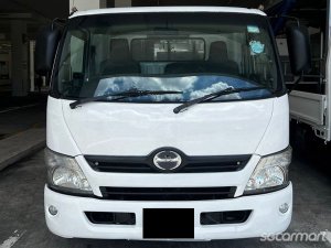 Hino XZU710R (COE till 05/2030)