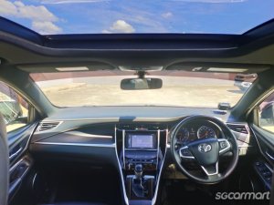 Toyota Harrier 2.0A Elegance Panoramic Roof