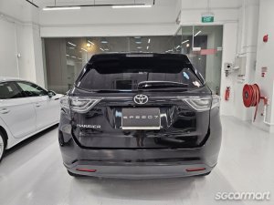Toyota Harrier 2.0A Premium (New 5-yr COE)