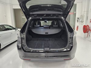 Toyota Harrier 2.0A Premium (New 5-yr COE)