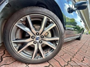 Subaru Impreza 4D 2.0i-S EyeSight Sunroof