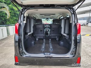 Toyota Alphard 2.5A S C-Package Moonroof