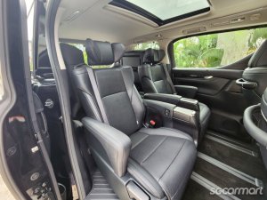 Toyota Alphard 2.5A S C-Package Moonroof