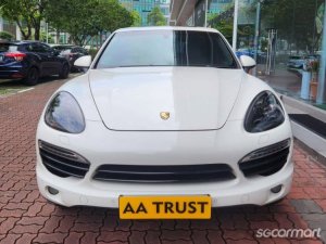 Porsche Cayenne Hybrid S 3.0A Sunroof (COE till 10/2029)