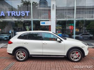 Porsche Cayenne Hybrid S 3.0A Sunroof (COE till 10/2029)