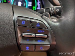 Hyundai Ioniq Hybrid 1.6A DCT Sunroof